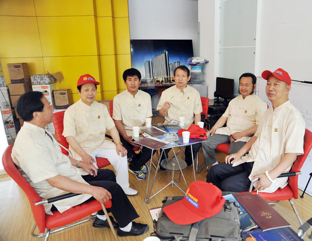 �н������о�Ժר��һ�и�ɽ�����ݿ���